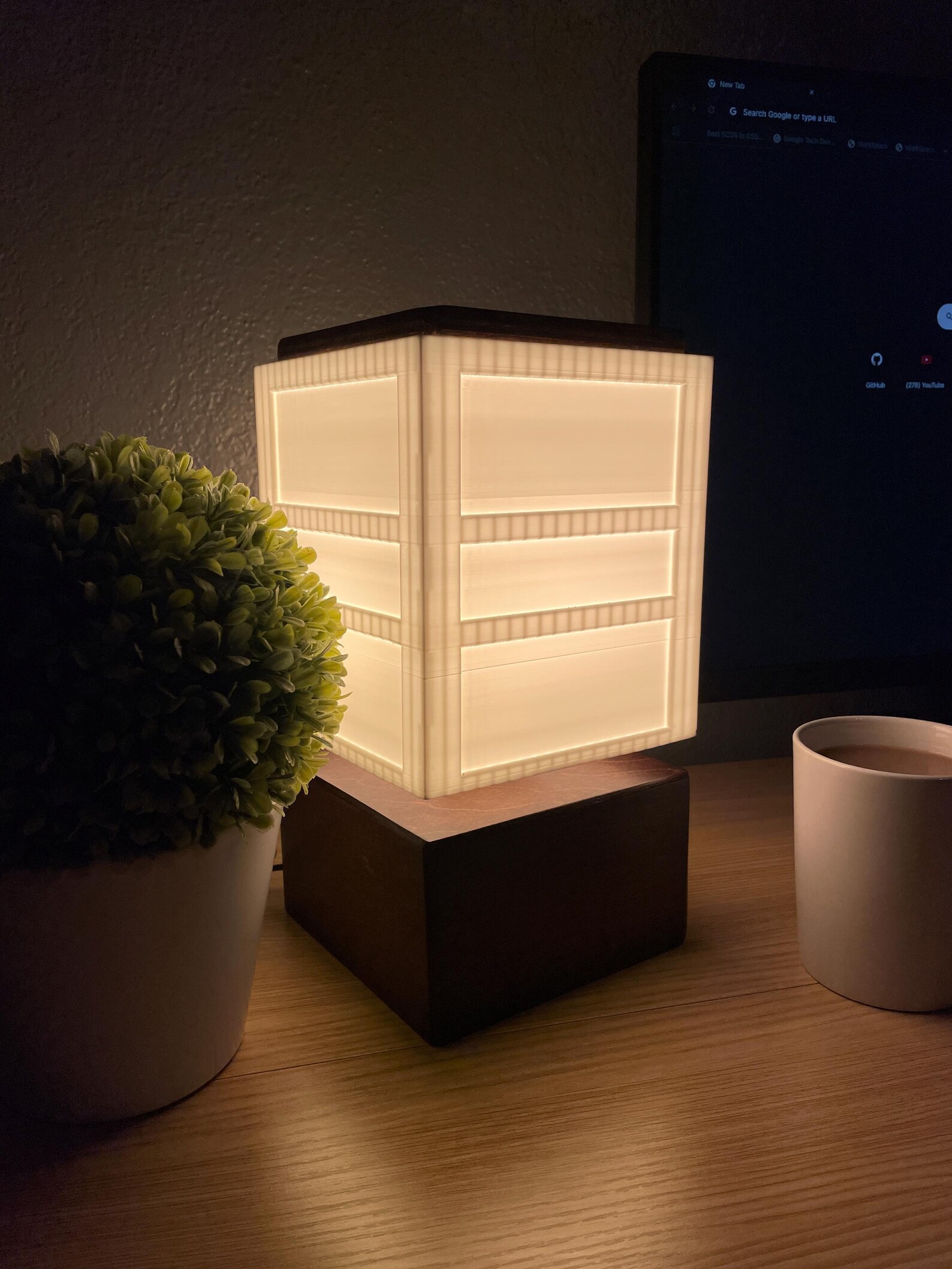 Wooden Base Lamp with 3D printed Shade